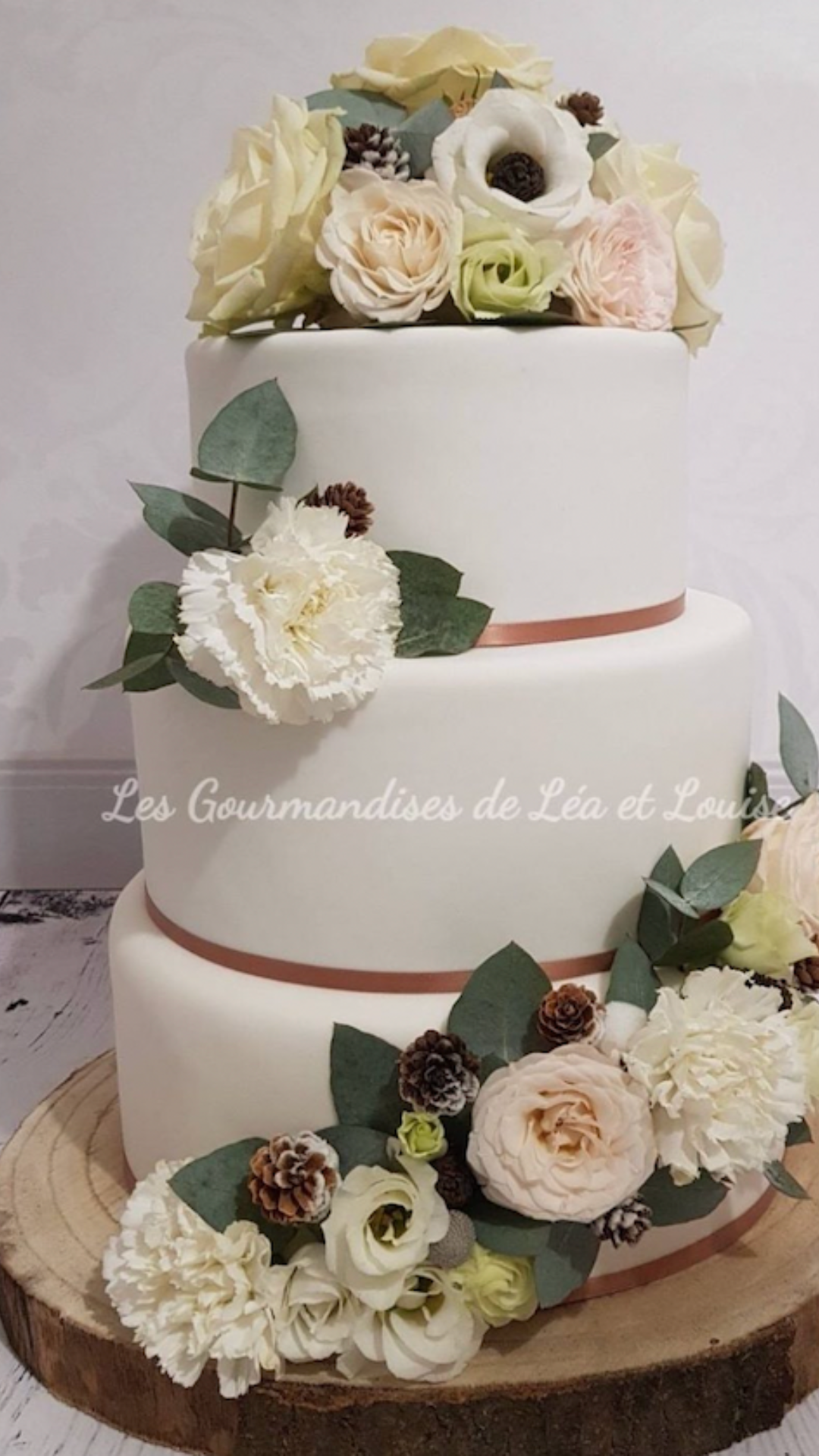 gateau de mariage floral